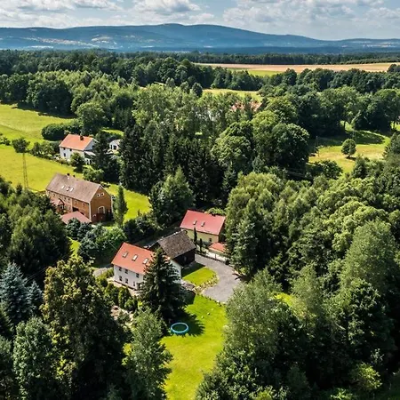 Vakantieboerderij Karkonoska Przystan Motocyklowa U Lisa *