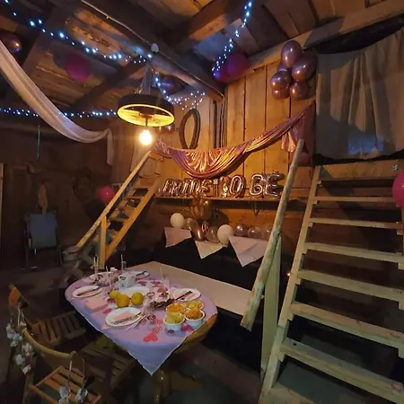 Vakantieboerderij Karkonoska Przystan Motocyklowa U Lisa