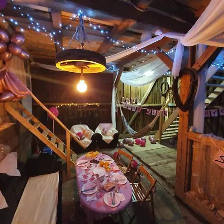 Vakantieboerderij Karkonoska Przystan Motocyklowa U Lisa *