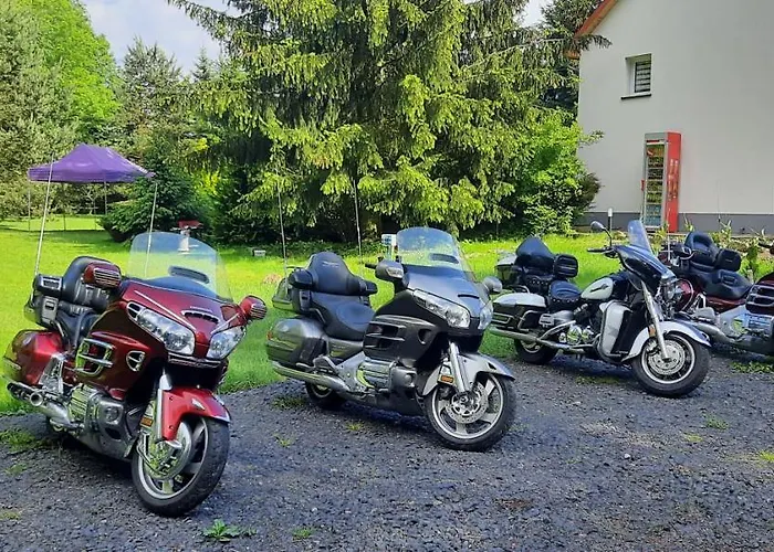Karkonoska Przystań Motocyklowa U Lisa Chmielen
