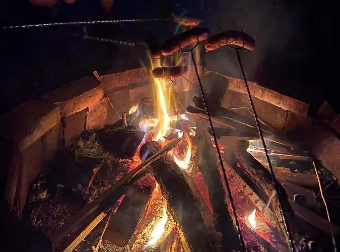 Çiftlik konaklama Karkonoska Przystan Motocyklowa U Lisa *