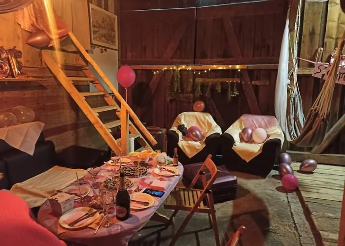 Karkonoska Przystań Motocyklowa U Lisa Gospodarstwo agroturystyczne Chmielen