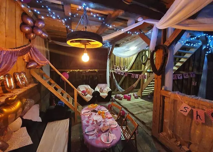 Çiftlik konaklama Karkonoska Przystan Motocyklowa U Lisa *